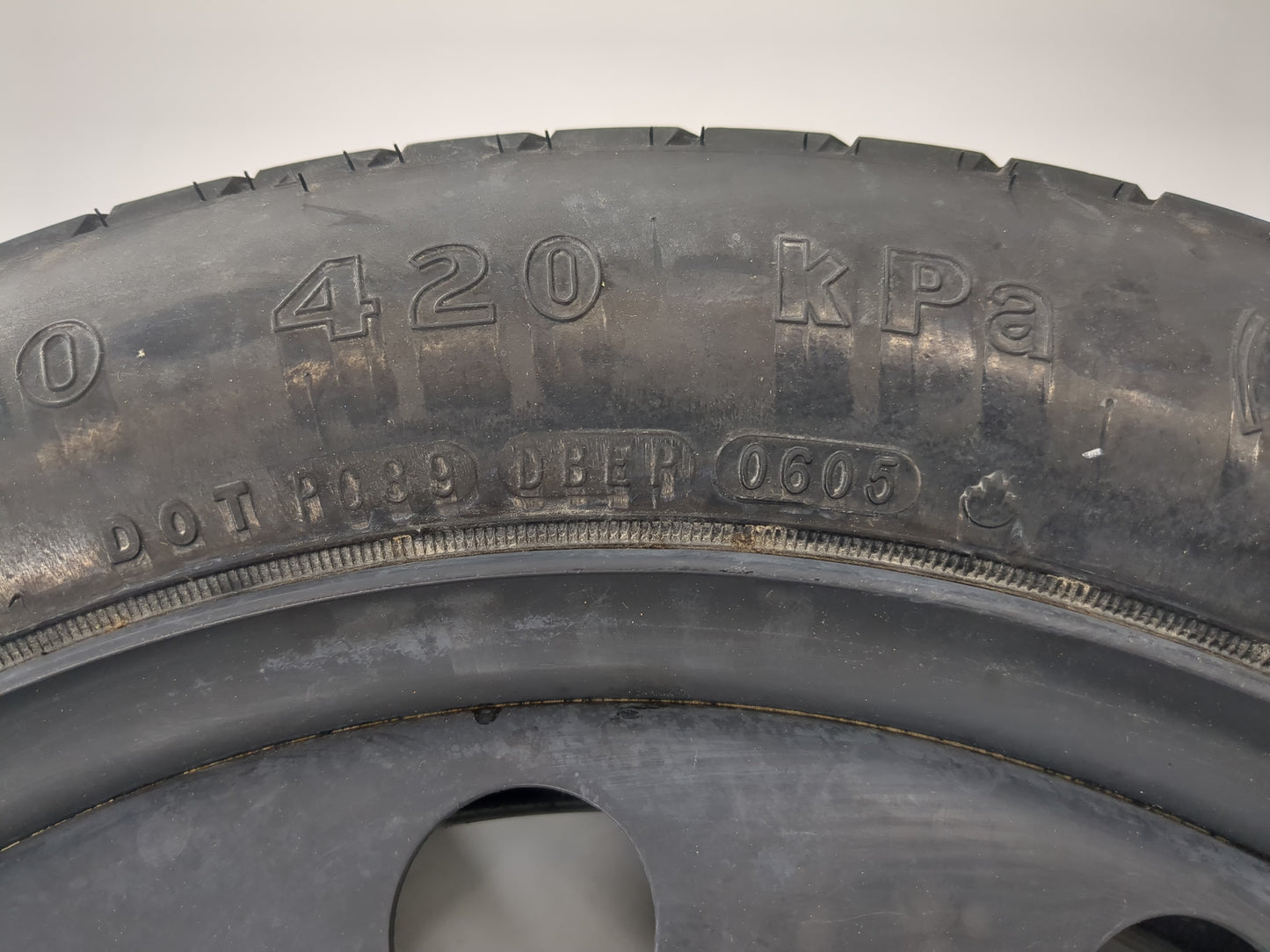 2005-2007 Mercury Montego Spare Donut Tire Wheel Rim Oem - Oemusedautoparts1.com