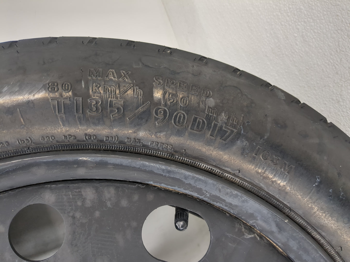 2005-2007 Mercury Montego Spare Donut Tire Wheel Rim Oem - Oemusedautoparts1.com