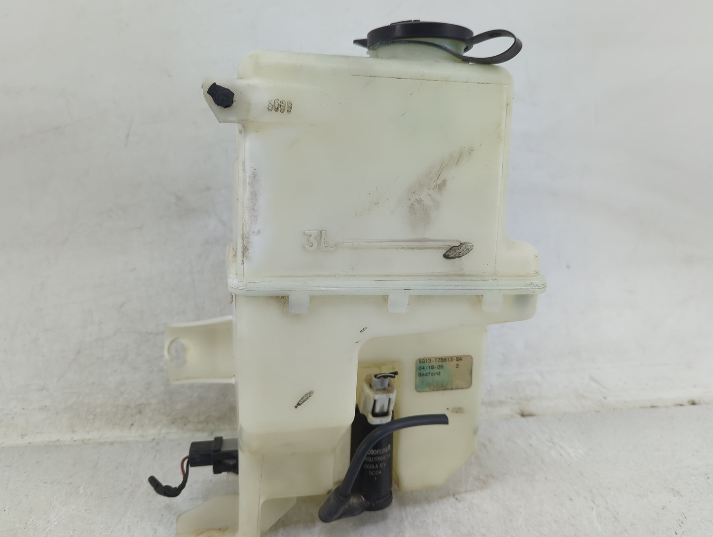 2005-2007 Mercury Montego Windshield Washer Fluid Reservoir Bottle Oem - Oemusedautoparts1.com