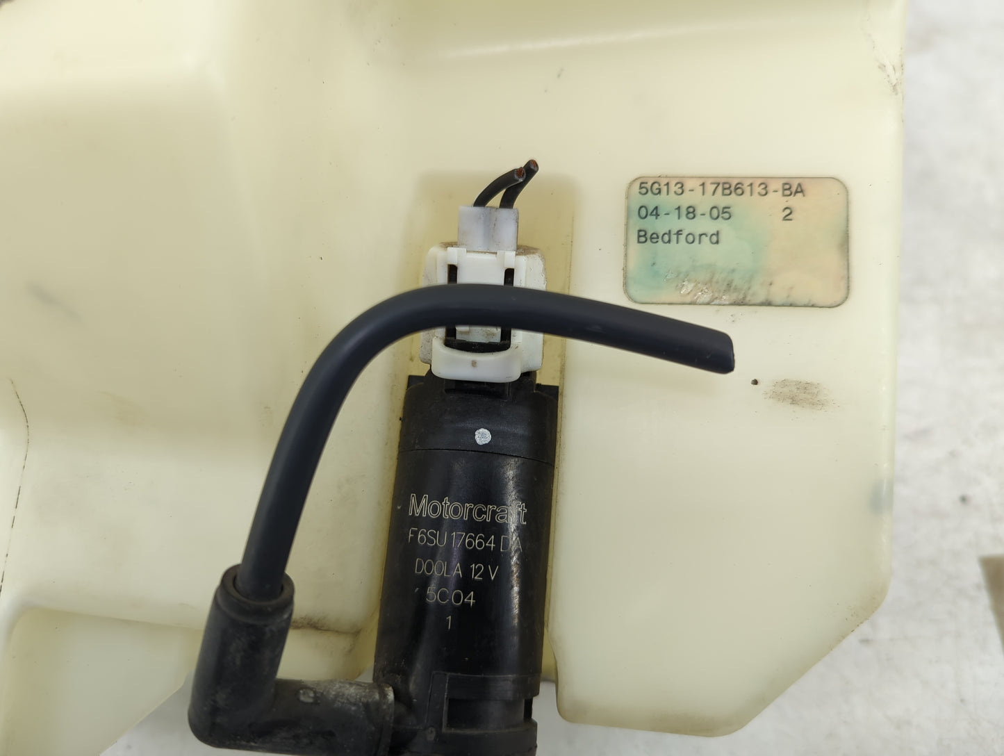 2005-2007 Mercury Montego Windshield Washer Fluid Reservoir Bottle Oem - Oemusedautoparts1.com