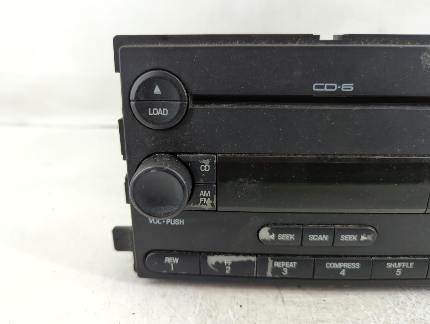 2004-2005 Mercury Monterey Radio AM FM Cd Player Receiver Replacement P/N:5F2T-18C815 BA Fits Fits 2004 2005 OEM Used Auto P