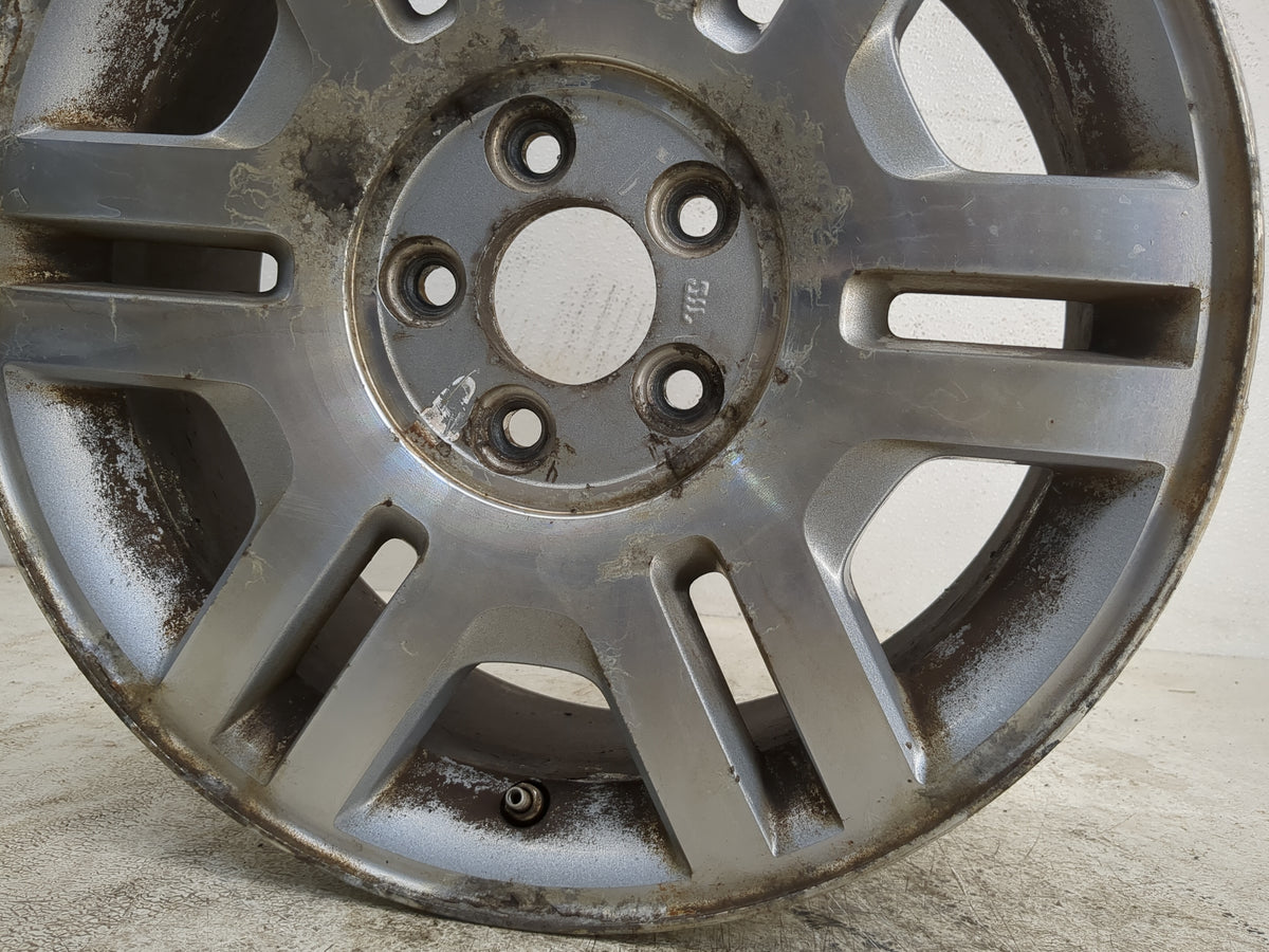 2002-2005 Mercury Mountaineer Oem Wheel Rim 1176454 - Oemusedautoparts1.com