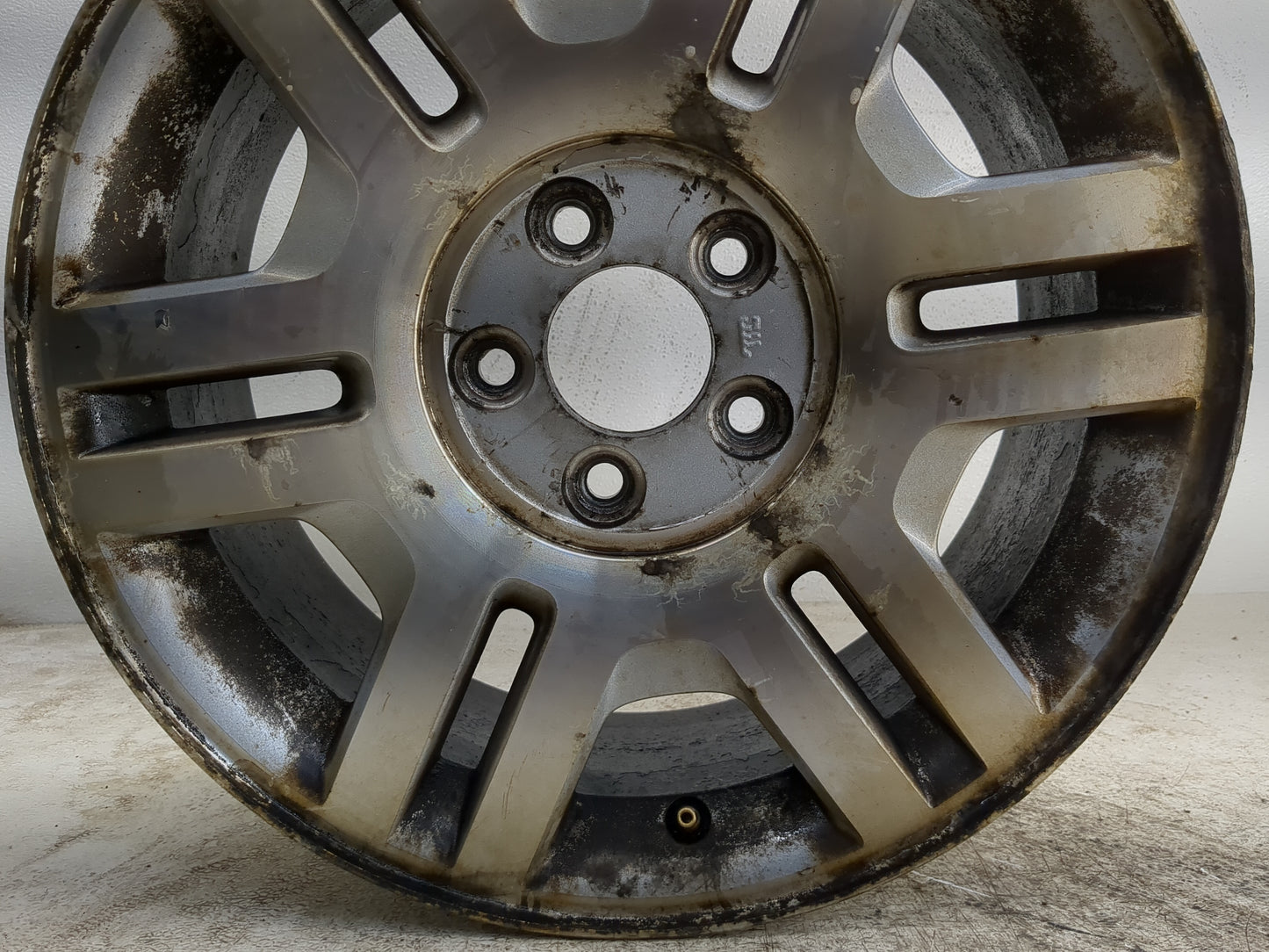 2005-2005 Mercury Mountaineer Oem Wheel Rim - Oemusedautoparts1.com