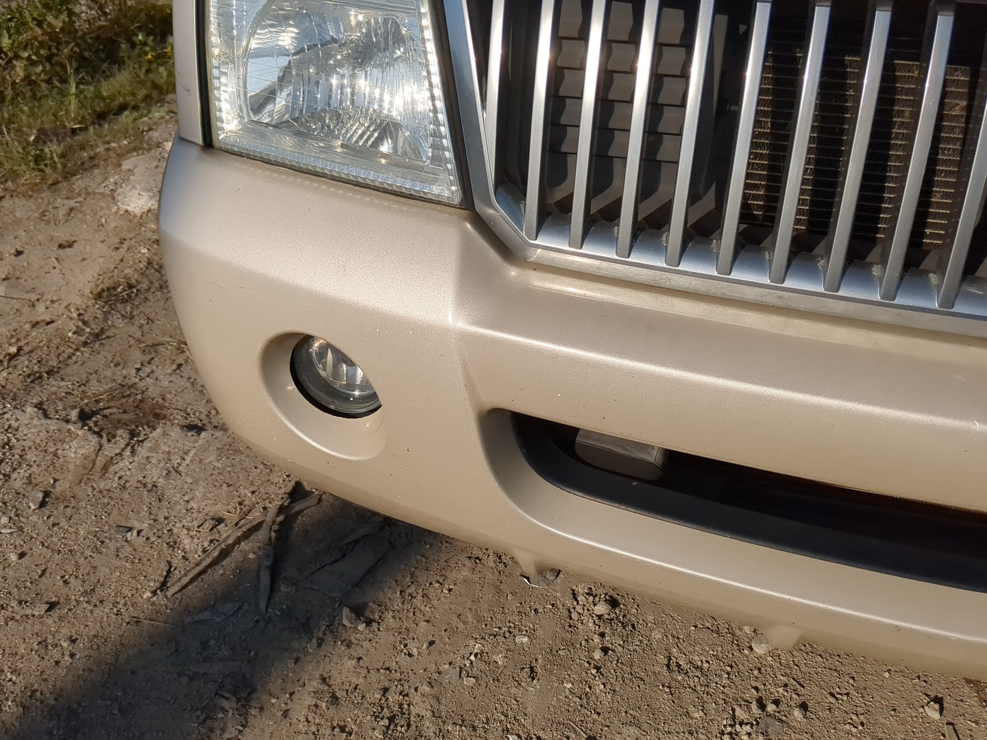 2002-2005 Mercury Mountaineer Front Bumper - Oem - Oemusedautoparts1.com