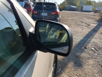 2002-2005 Mercury Mountaineer Passenger Side View Mirror - Right Door Mirror OEM Used - Oemusedautoparts1.com