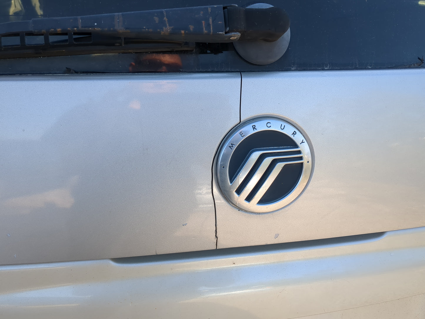 2002-2005 Mercury Mountaineer Trunk/decklid/hatch/tailgate Oem 1177010 - Oemusedautoparts1.com