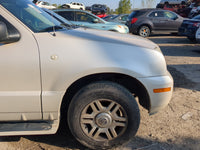 2002-2010 Mercury Mountaineer Passenger Fender - Oemusedautoparts1.com