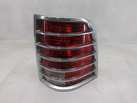 2002-2005 Mercury Mountaineer Tail Light Assembly Passenger Right OEM P/N:44ZH-1470 Fits Fits 2002 2003 2004 2005 OEM Used A