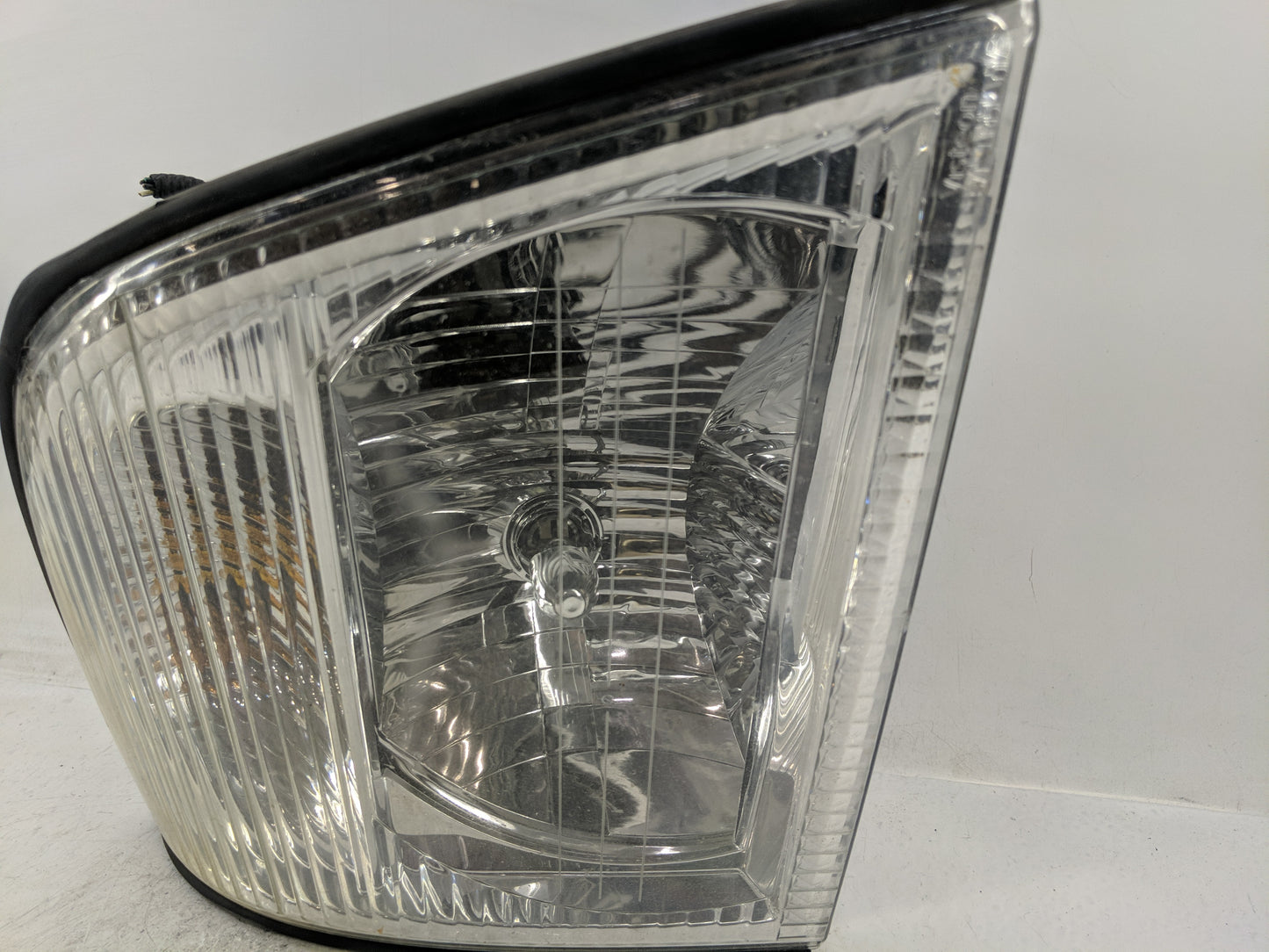 2002 Mercury Mountaineer Passenger Right Oem Head Light Headlight Lamp - Oemusedautoparts1.com