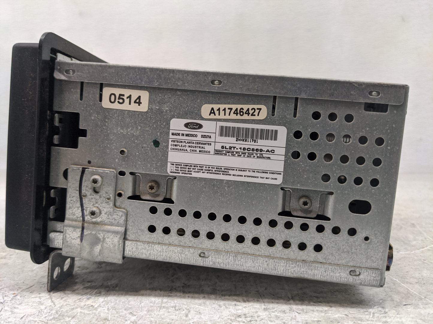 2005 Mercury Mountaineer Radio AM FM Cd Player Receiver Replacement P/N:5L2T-18C869-AC Fits OEM Used Auto Parts - Oemusedaut
