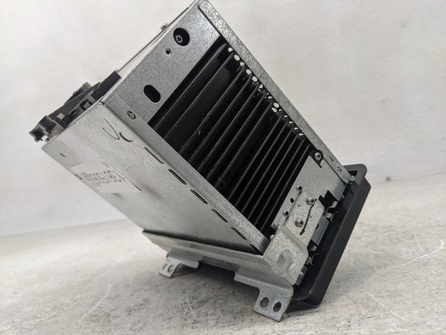2005 Mercury Mountaineer Radio AM FM Cd Player Receiver Replacement P/N:5L2T-18C869-AC Fits OEM Used Auto Parts - Oemusedaut