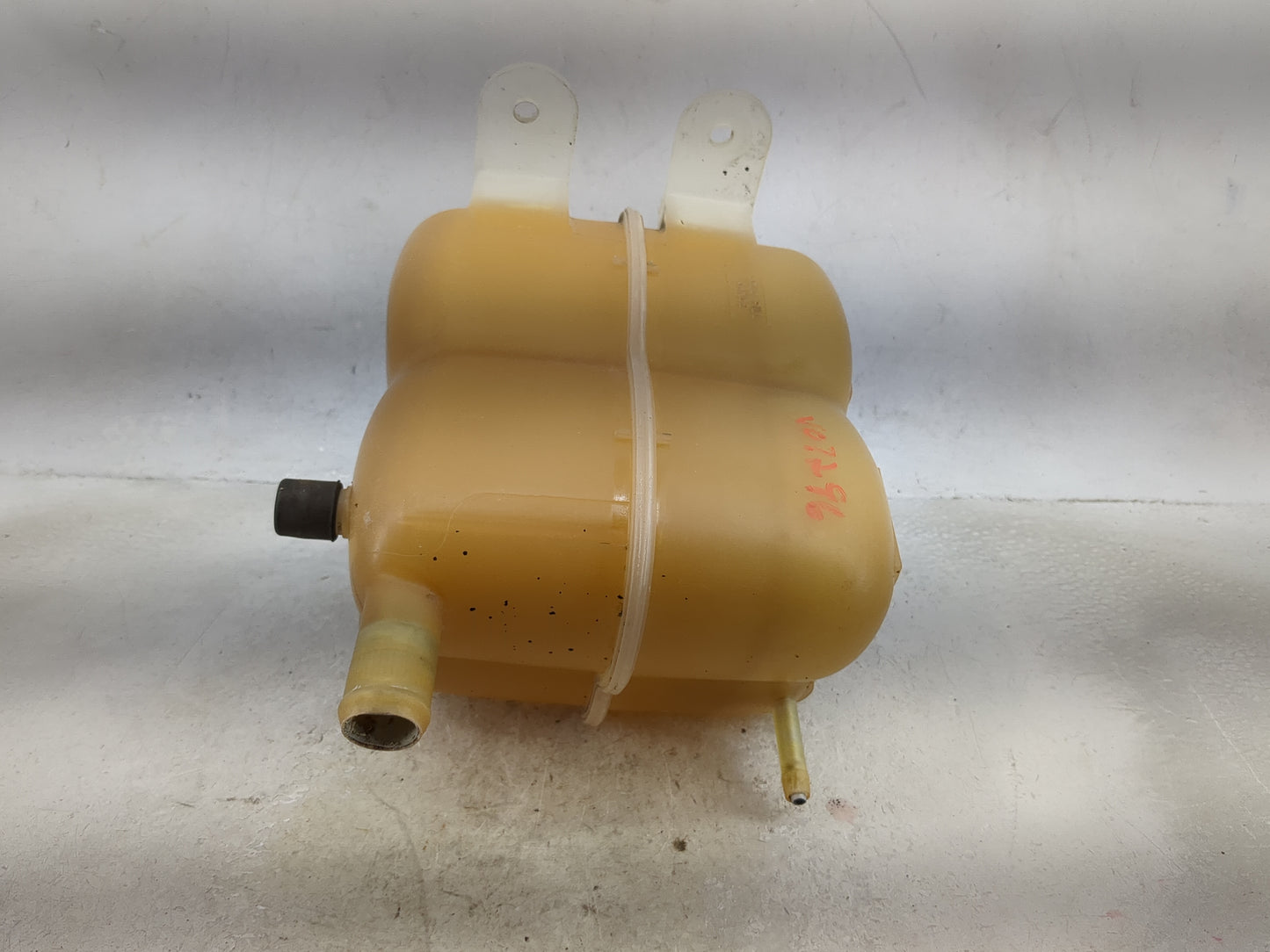 2002 Mercury Mountaineer Radiator Coolant Overflow Expansion Tank Bottle 1494683 - Oemusedautoparts1.com