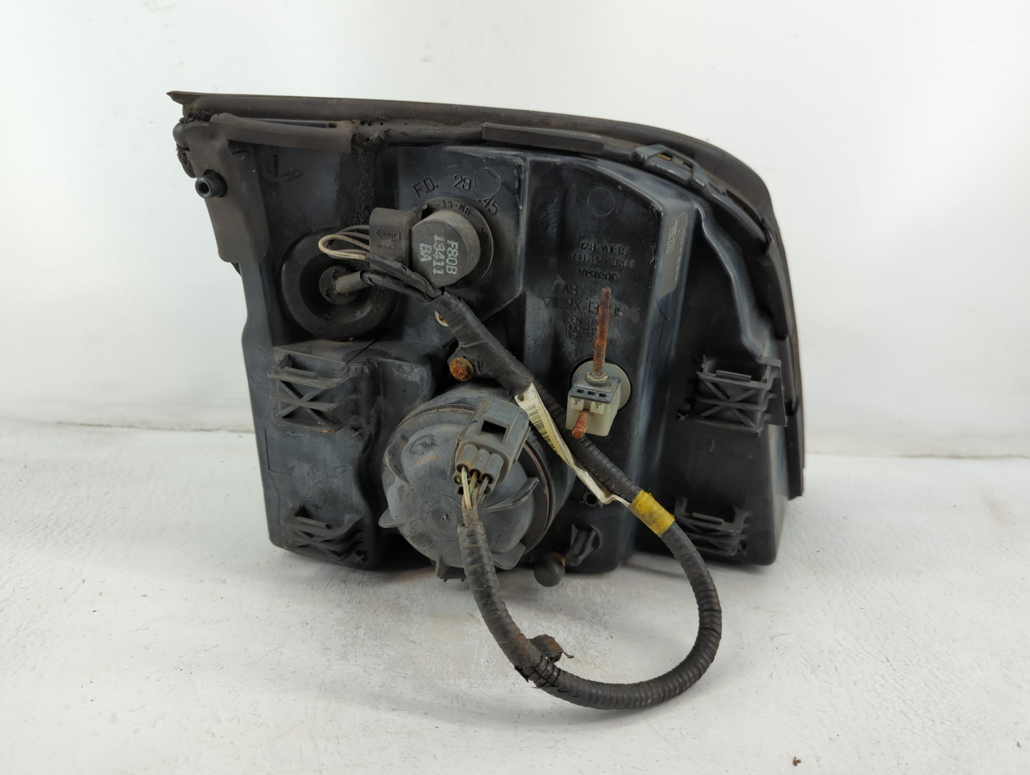 2002-2005 Mercury Mountaineer Driver Left Oem Head Light Headlight Lamp - Oemusedautoparts1.com
