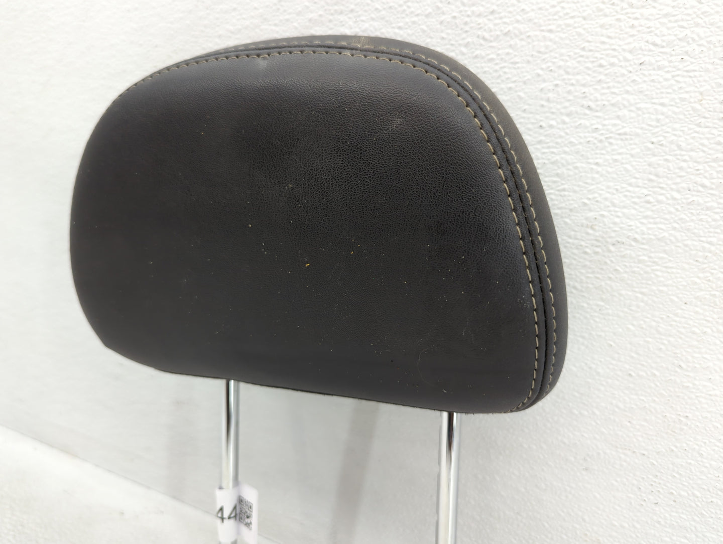 2005-2005 Mercury Mountaineer Headrest Head Rest Rear Seat - Oemusedautoparts1.com