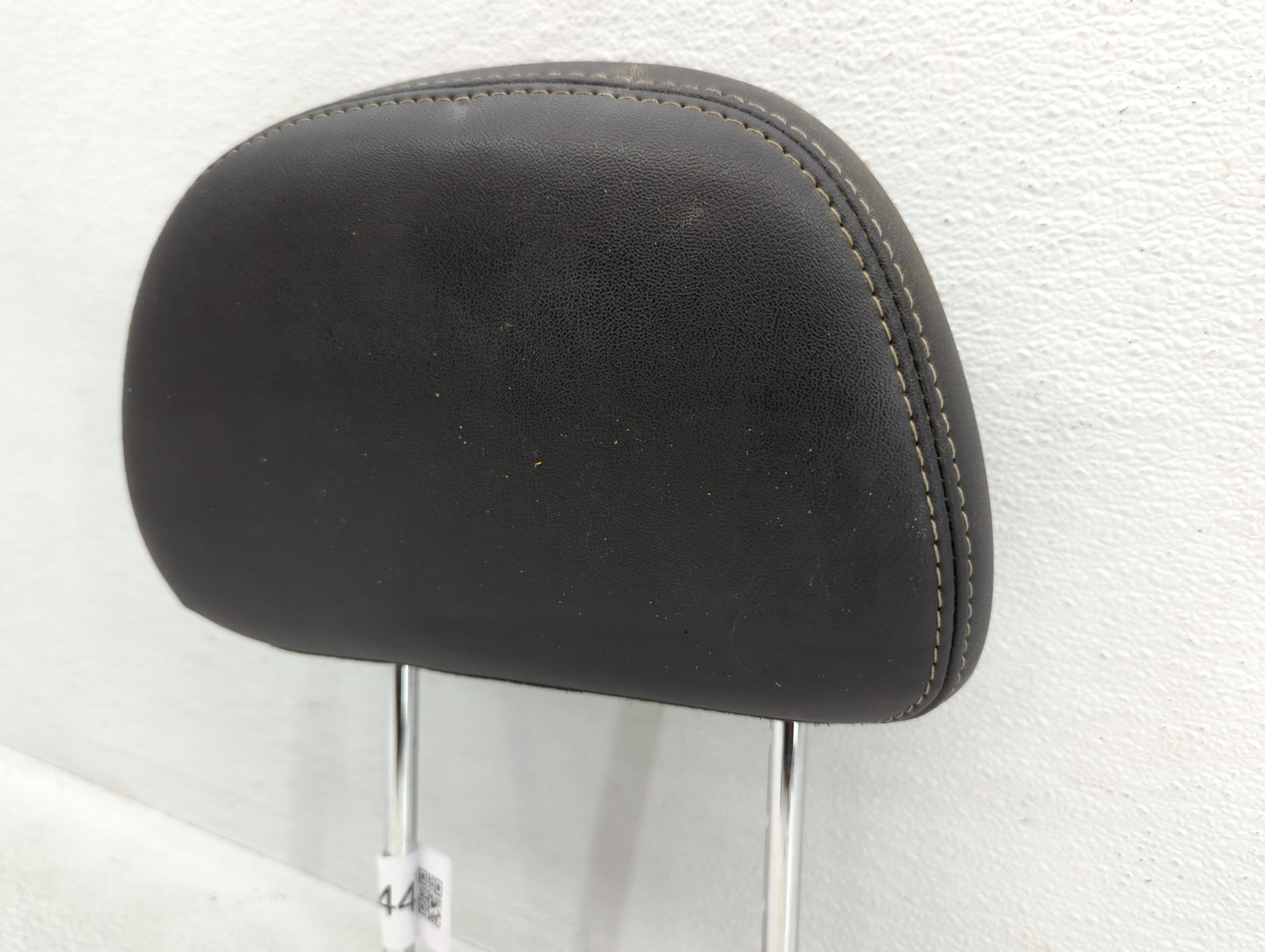 2005-2005 Mercury Mountaineer Headrest Head Rest Rear Seat - Oemusedautoparts1.com