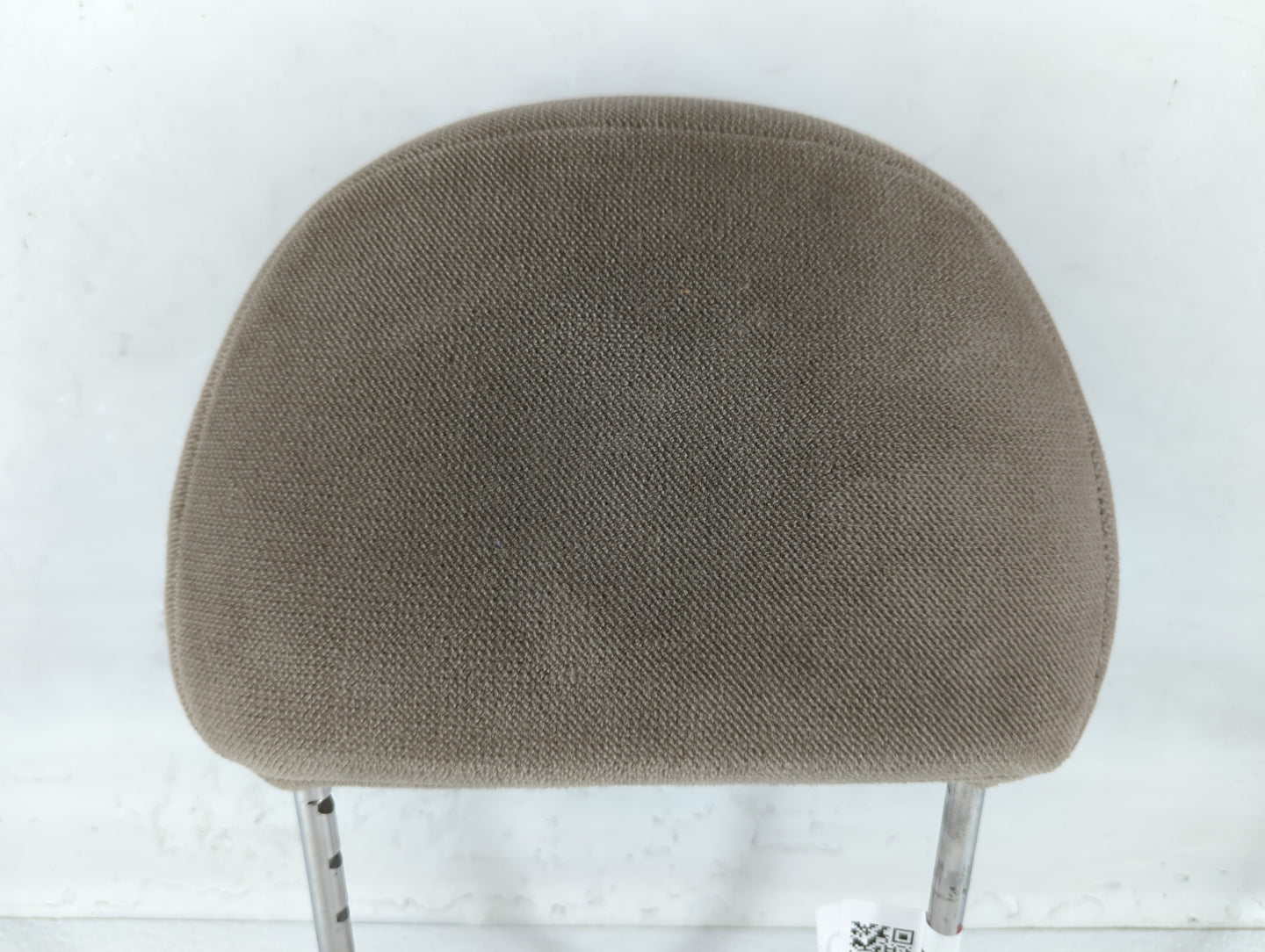 2004-2005 Mercury Sable Headrest Head Rest Front Driver Passenger Seat Fits Fits 2004 2005 2006 2007 OEM Used Auto Parts - O
