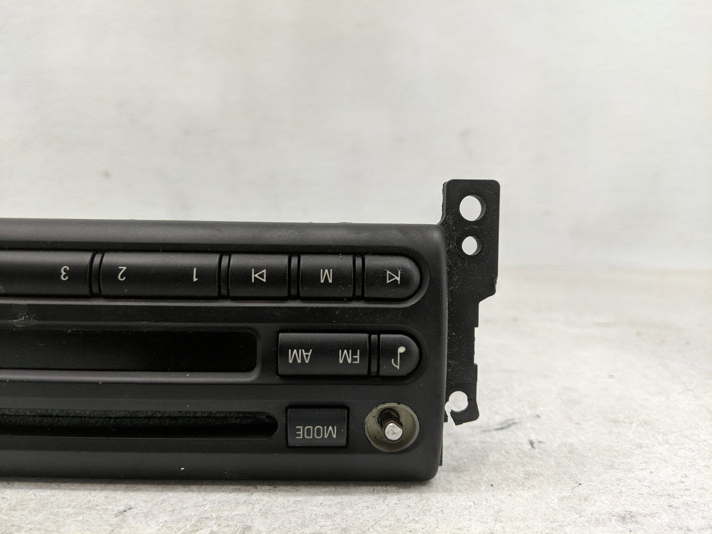 2005 Mini Cooper Radio AM FM Cd Player Receiver Replacement Fits OEM Used Auto Parts - Oemusedautoparts1.com