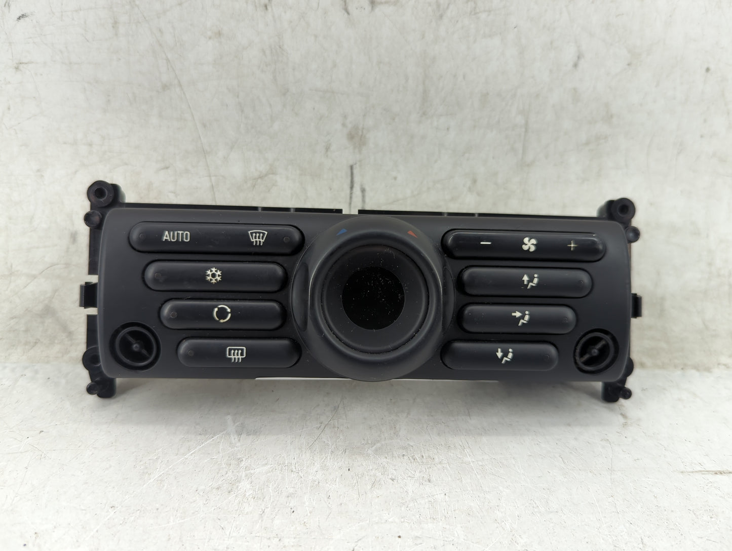 2005 Mini Cooper Climate Control Module Temperature AC/Heater Replacement P/N:64.116962469 Fits OEM Used Auto Parts - Oemuse