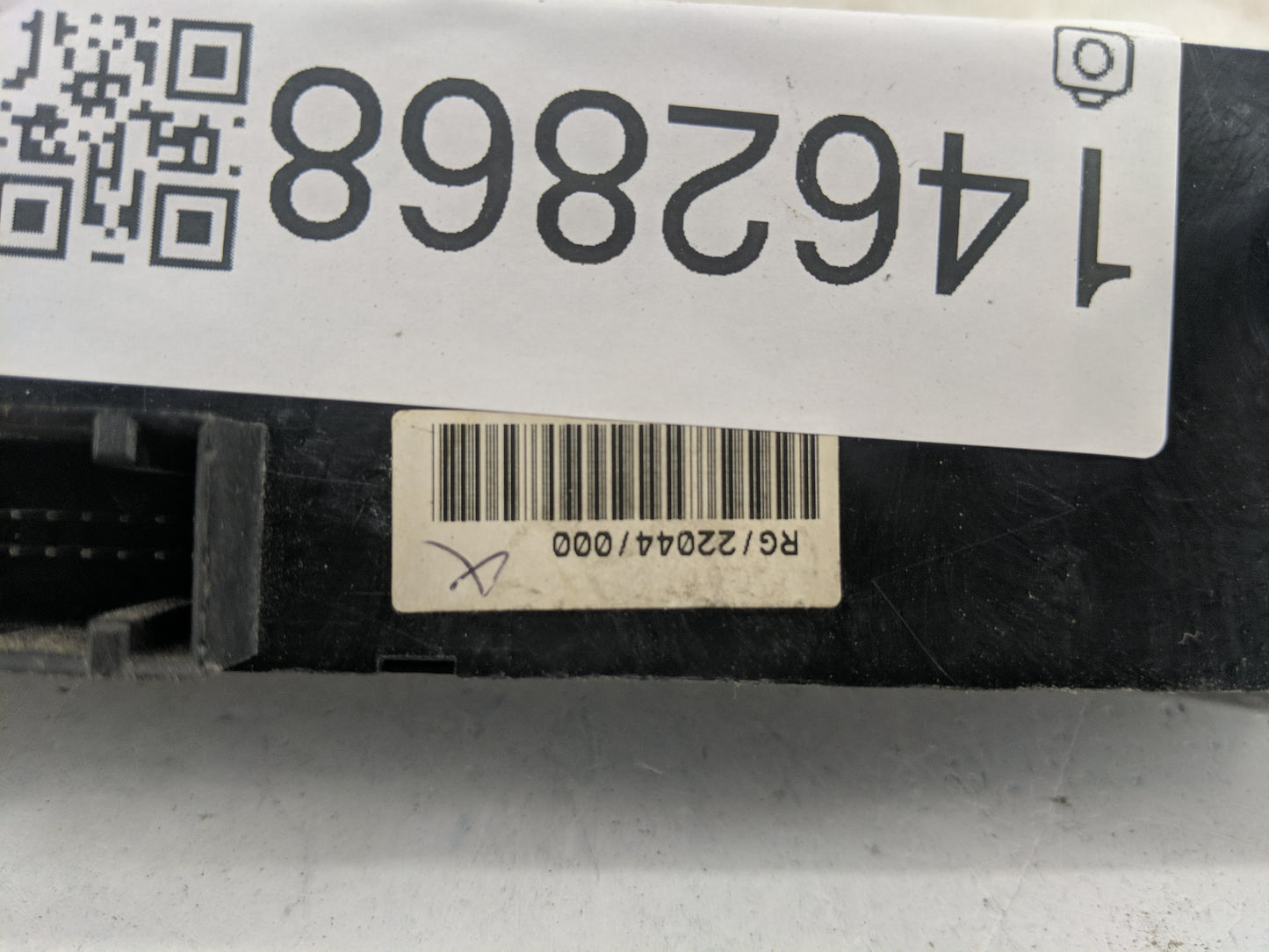 2005 Mini Cooper Master Power Window Switch Replacement Driver Side Left Fits OEM Used Auto Parts - Oemusedautoparts1.com