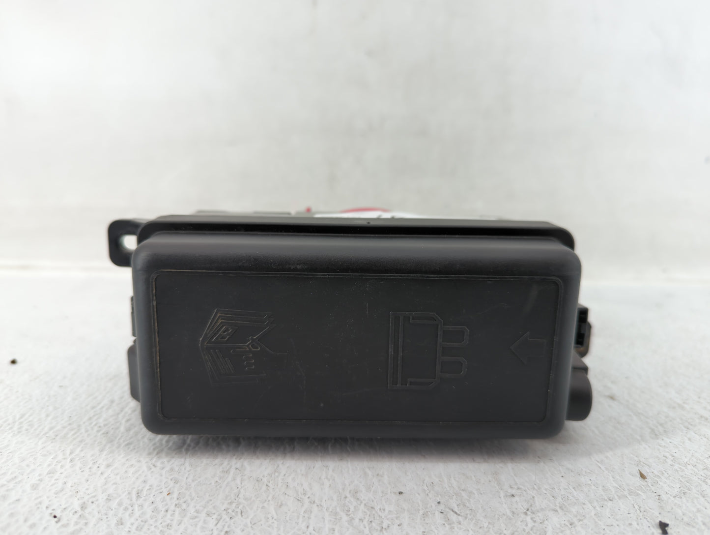 2005 Mini Cooper Fusebox Fuse Box Panel Relay Module P/N:6906606-02 Fits OEM Used Auto Parts - Oemusedautoparts1.com
