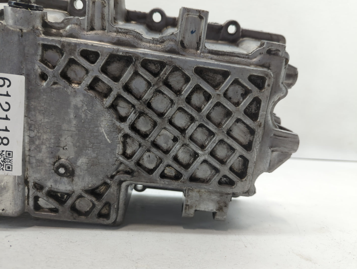 2005 Mini Cooper Engine Oil Pan P/N:04777834AB Fits OEM Used Auto Parts - Oemusedautoparts1.com