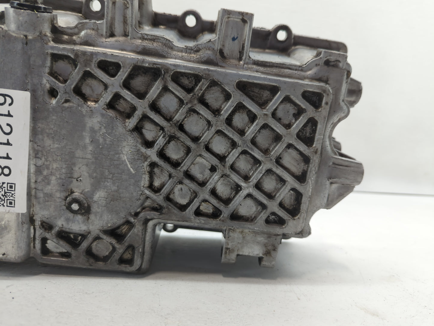 2005 Mini Cooper Engine Oil Pan P/N:04777834AB Fits OEM Used Auto Parts - Oemusedautoparts1.com