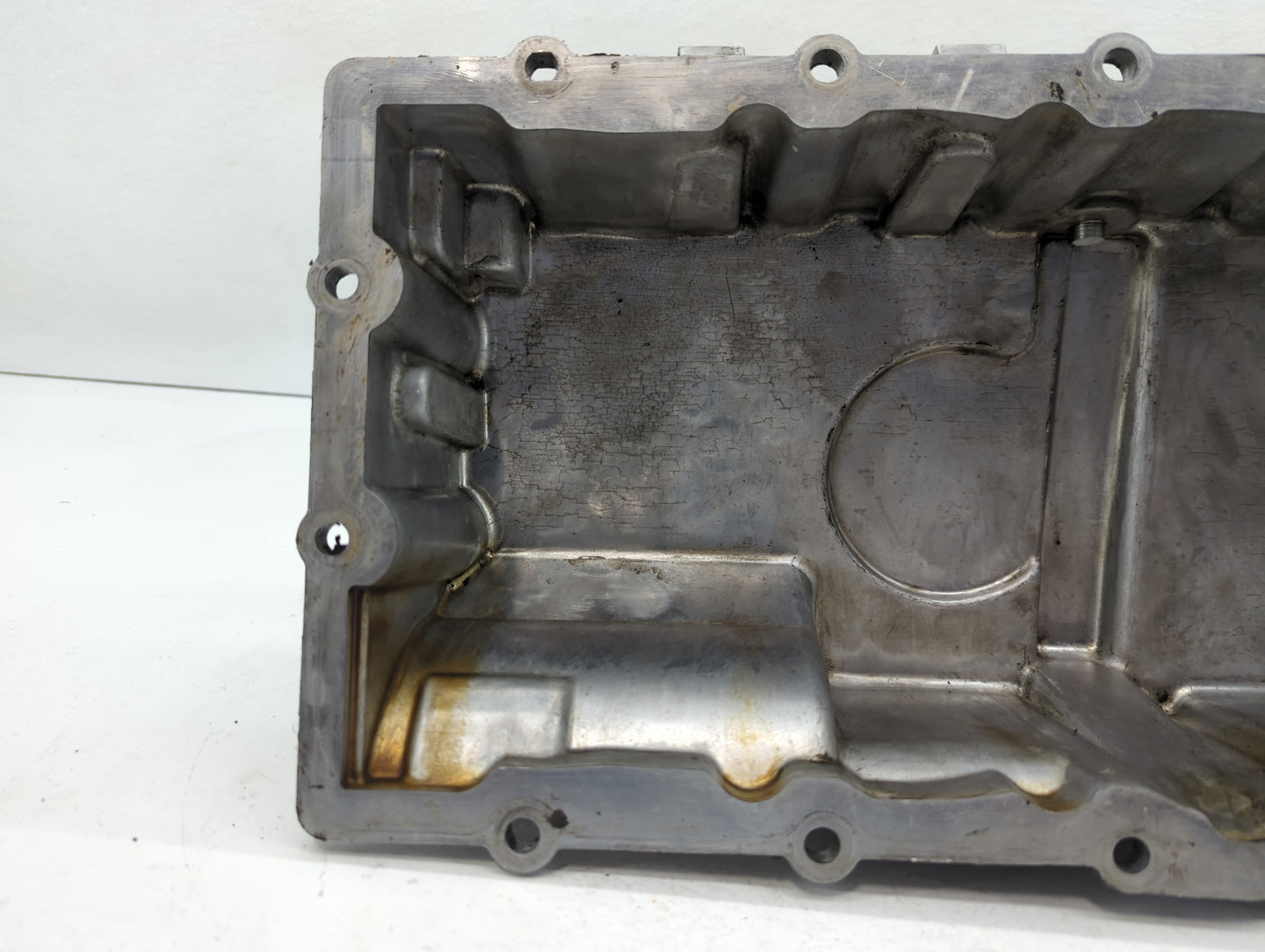 2005 Mini Cooper Engine Oil Pan P/N:04777834AB Fits OEM Used Auto Parts - Oemusedautoparts1.com