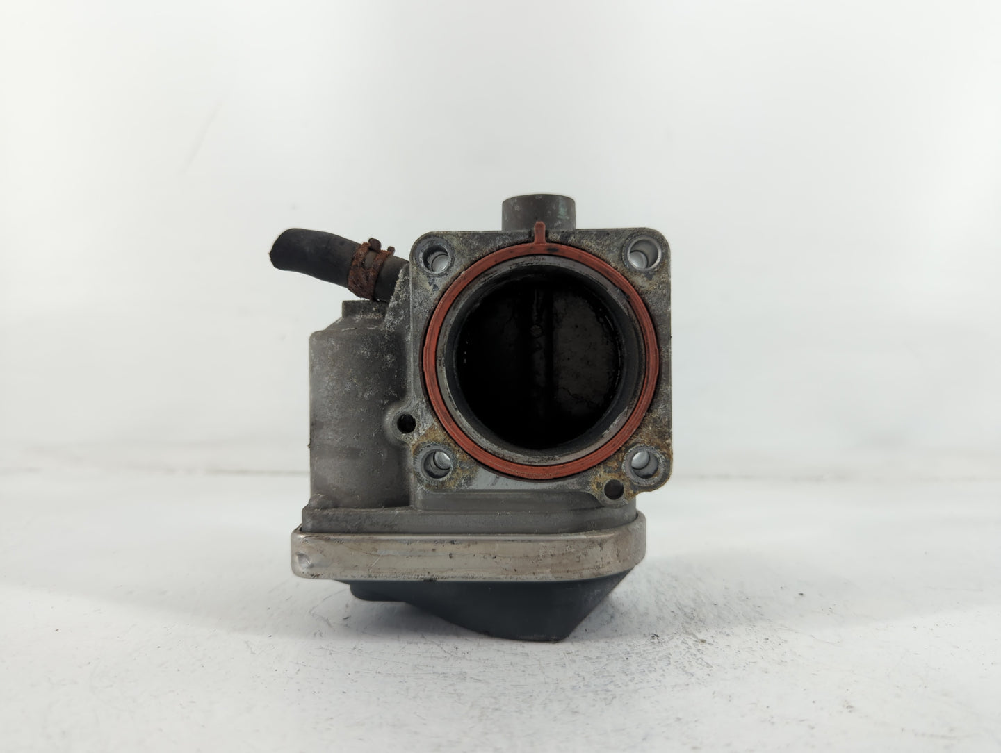 2005 Mini Cooper Throttle Body P/N:354 7 509 043-02 Fits OEM Used Auto Parts - Oemusedautoparts1.com