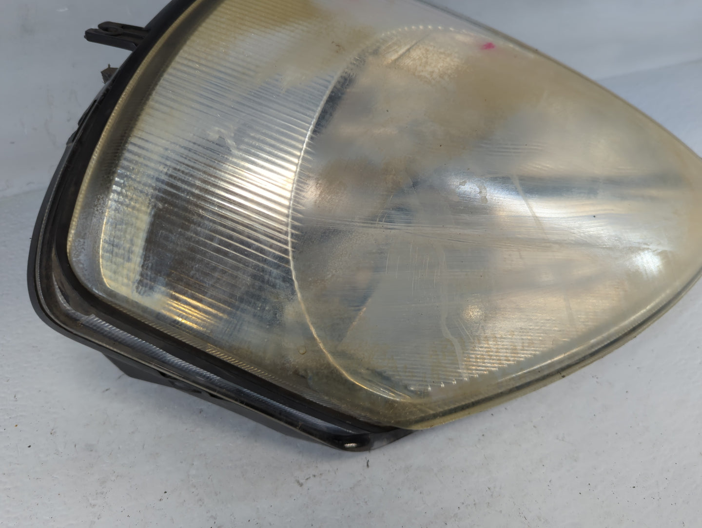 2003 Mitsubishi Eclipse Passenger Right Oem Head Light Headlight Lamp 686374 - Oemusedautoparts1.com