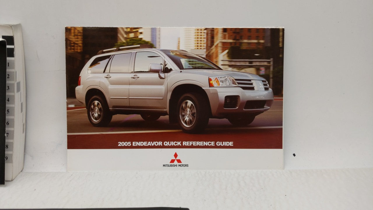 2005 Mitsubishi Endeavor Owners Manual Book Guide OEM Used Auto Parts - Oemusedautoparts1.com