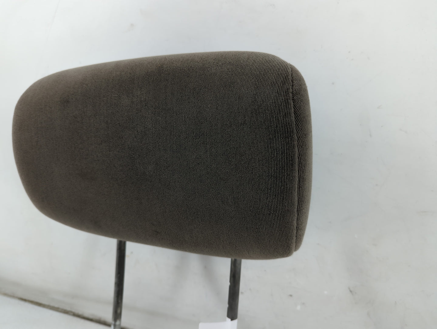 2005-2006 Mitsubishi Galant Headrest Head Rest Front Driver Passenger Seat Fits Fits 2005 2006 OEM Used Auto Parts - Oemused