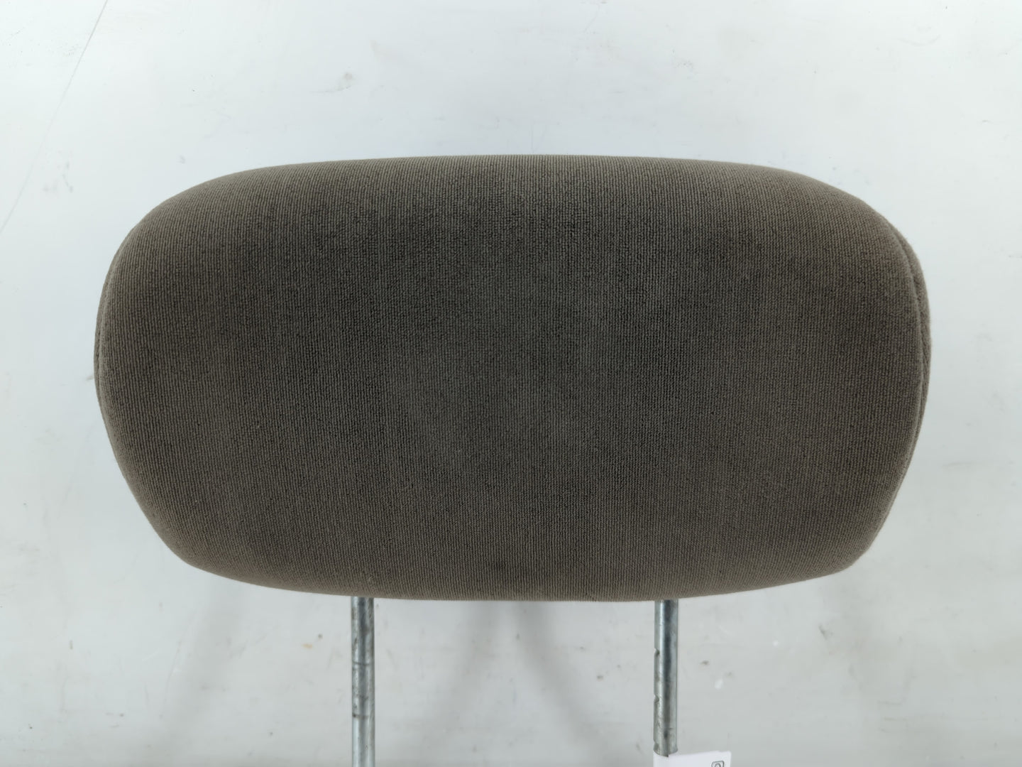 2005-2006 Mitsubishi Galant Headrest Head Rest Front Driver Passenger Seat Fits Fits 2005 2006 OEM Used Auto Parts - Oemused
