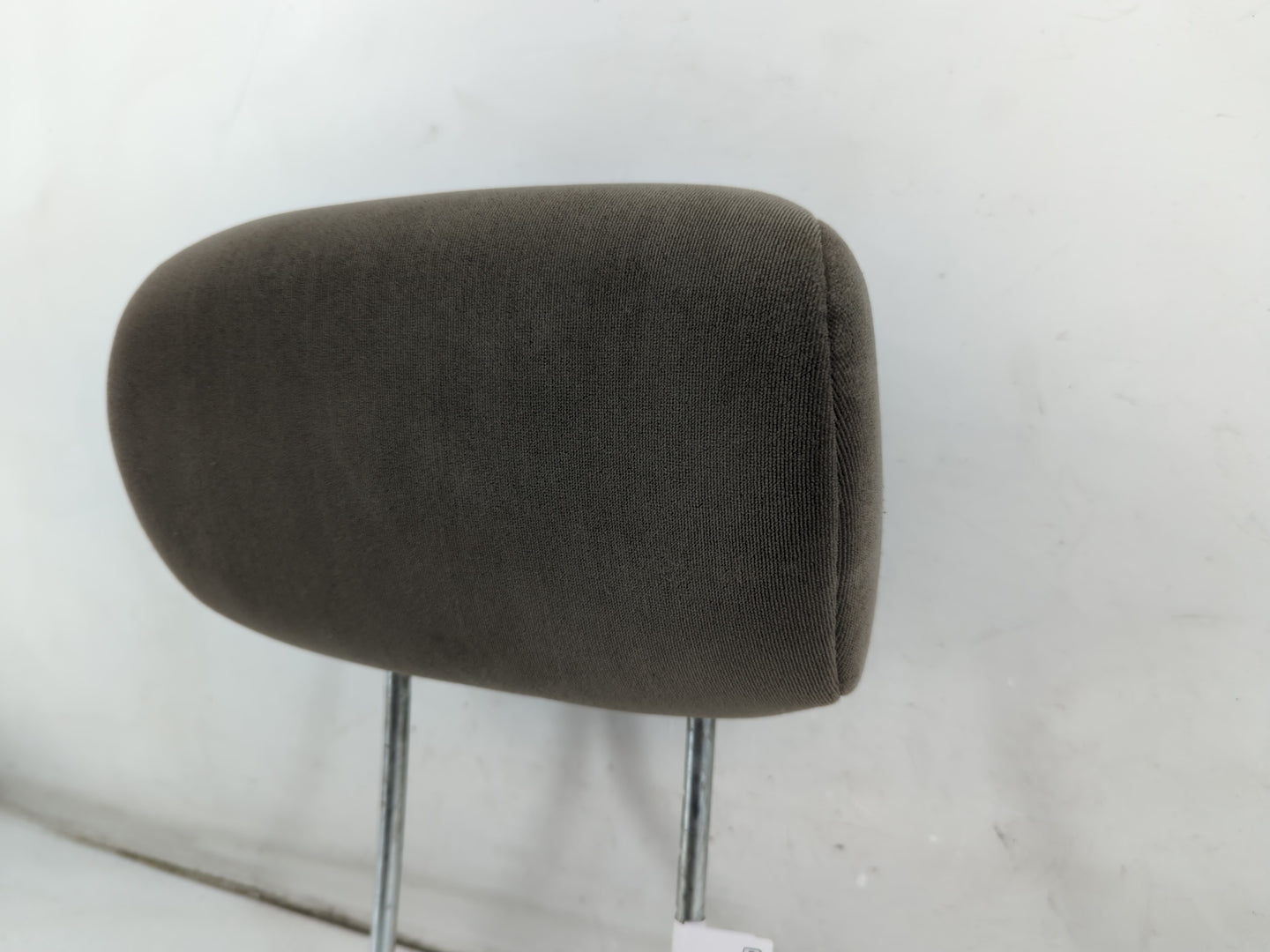2005-2006 Mitsubishi Galant Headrest Head Rest Front Driver Passenger Seat Fits Fits 2005 2006 OEM Used Auto Parts - Oemused