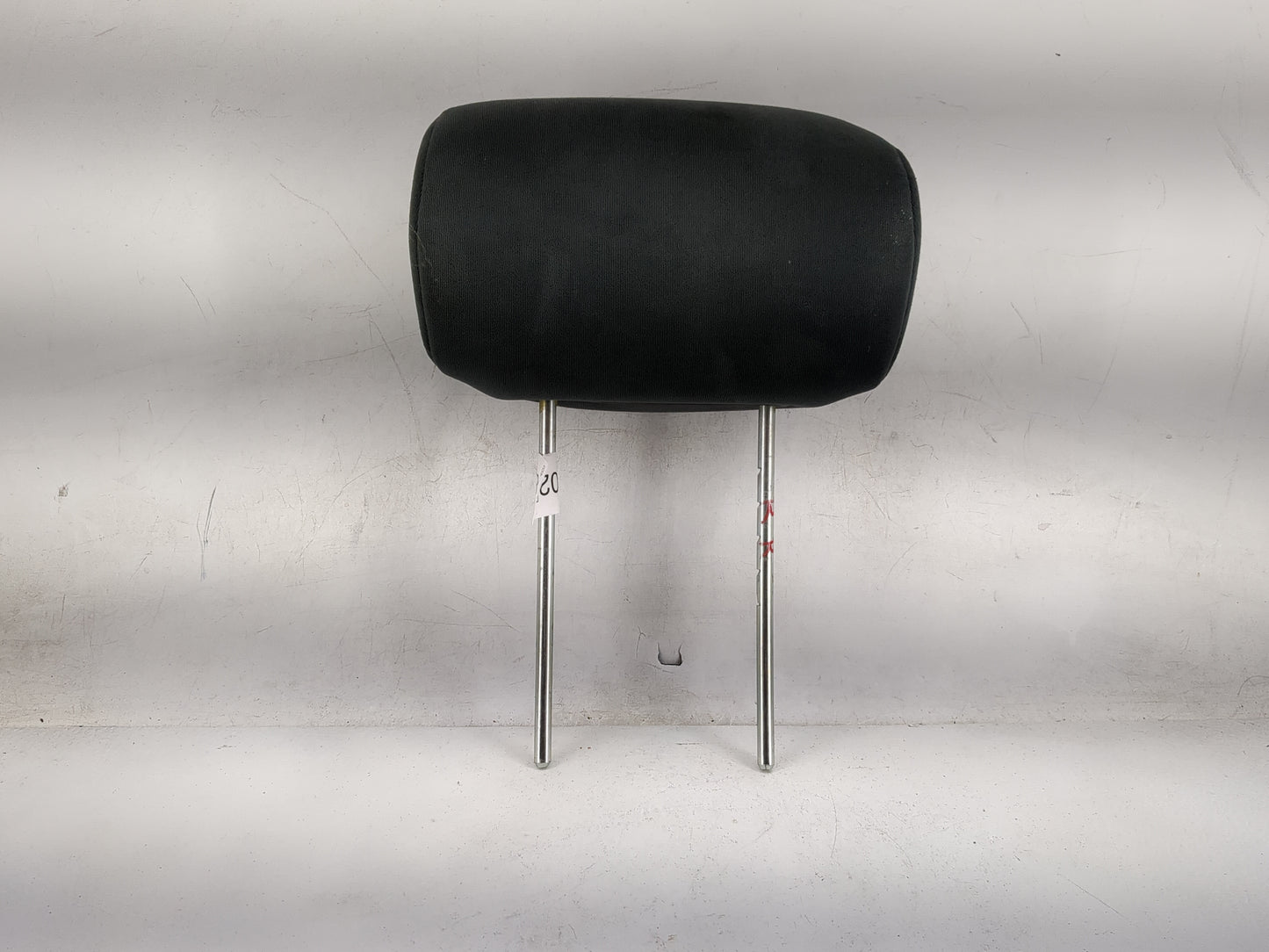 2005 Mitsubishi Galant Headrest Head Rest Front Driver Passenger Seat Fits OEM Used Auto Parts - Oemusedautoparts1.com