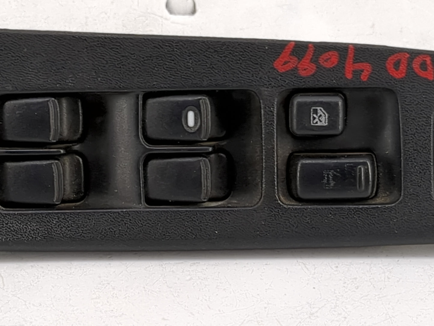 2000-2006 Mitsubishi Galant Master Power Window Switch Replacement Driver Side Left P/N:MR400711 A4180 Fits OEM Used Auto Pa