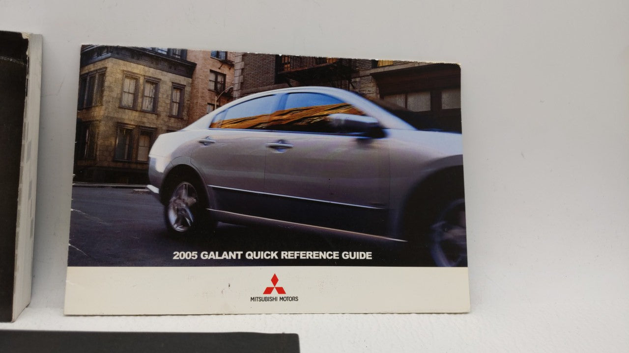 2005 Mitsubishi Galant Owners Manual Book Guide OEM Used Auto Parts - Oemusedautoparts1.com