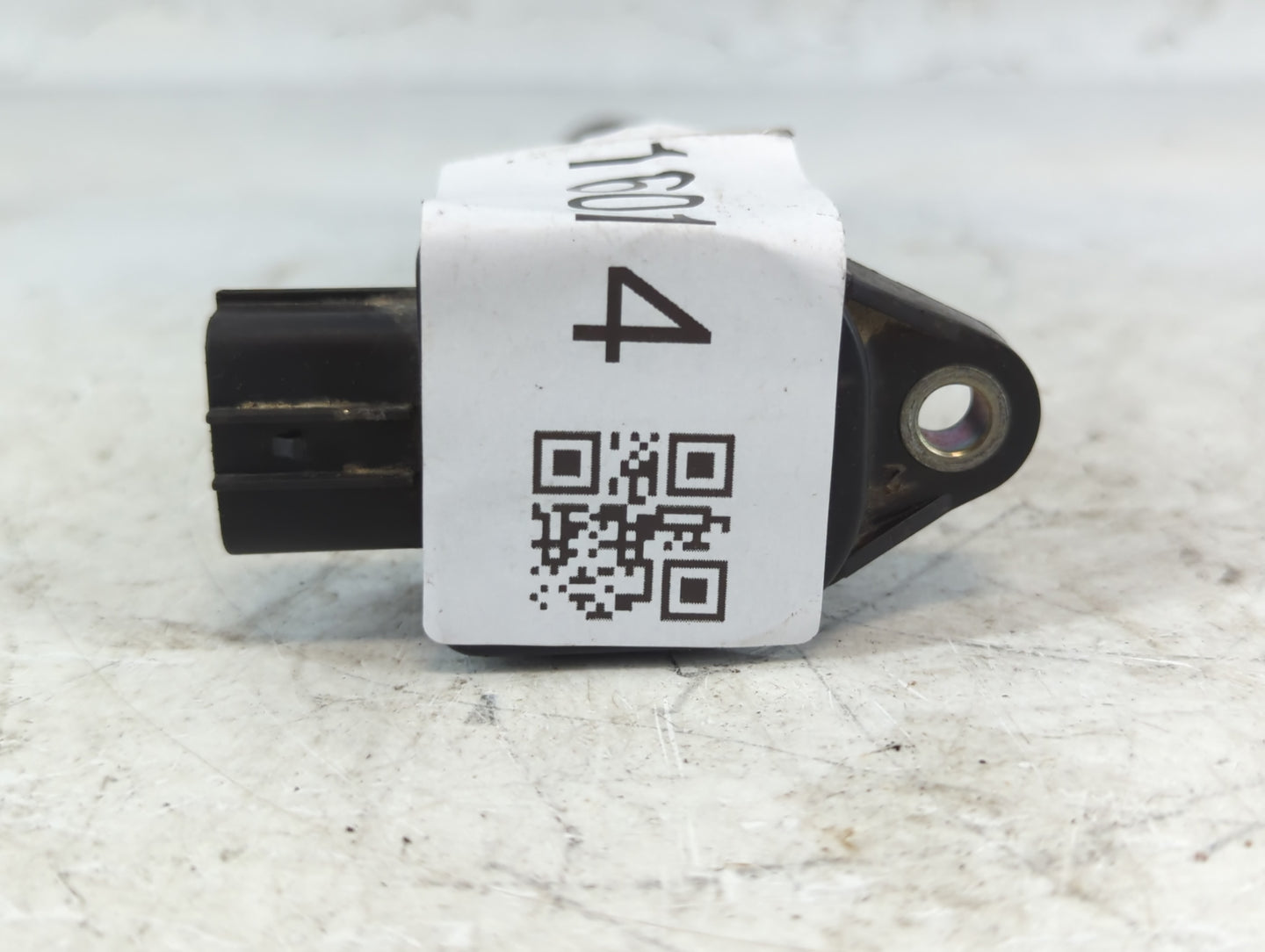 2004-2012 Mitsubishi Galant Ignition Coil Igniter Pack - Oemusedautoparts1.com