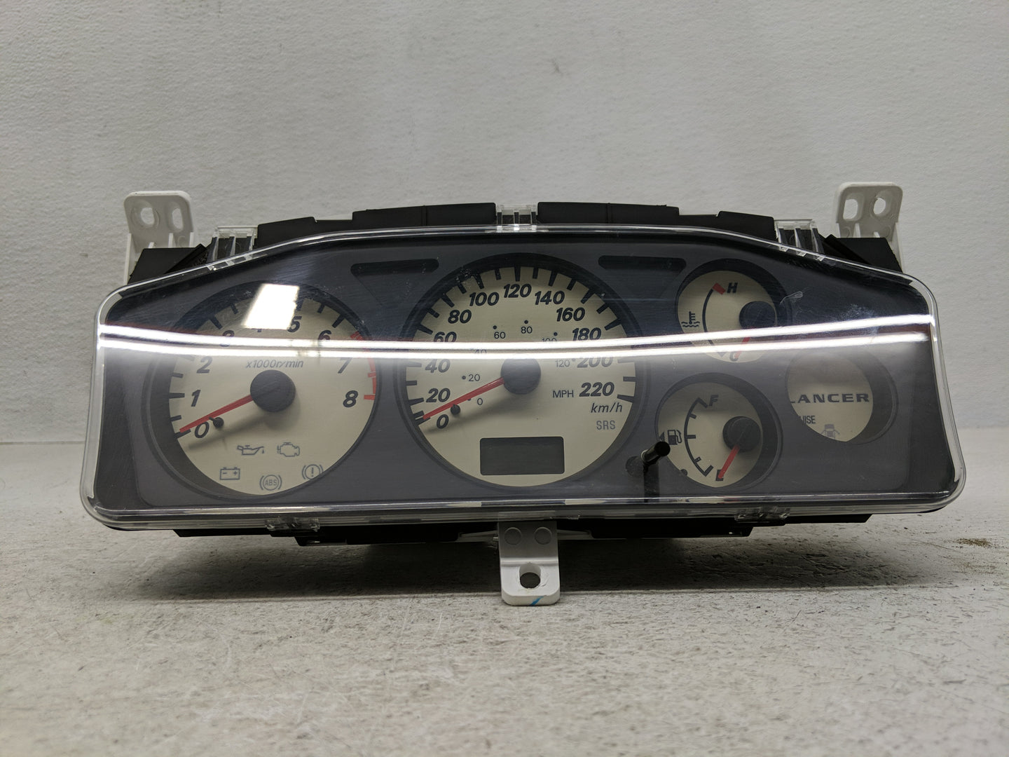 2005-2007 Mitsubishi Lancer Instrument Cluster Speedometer Gauges P/N:8100A036 Fits Fits 2005 2006 2007 OEM Used Auto Parts 