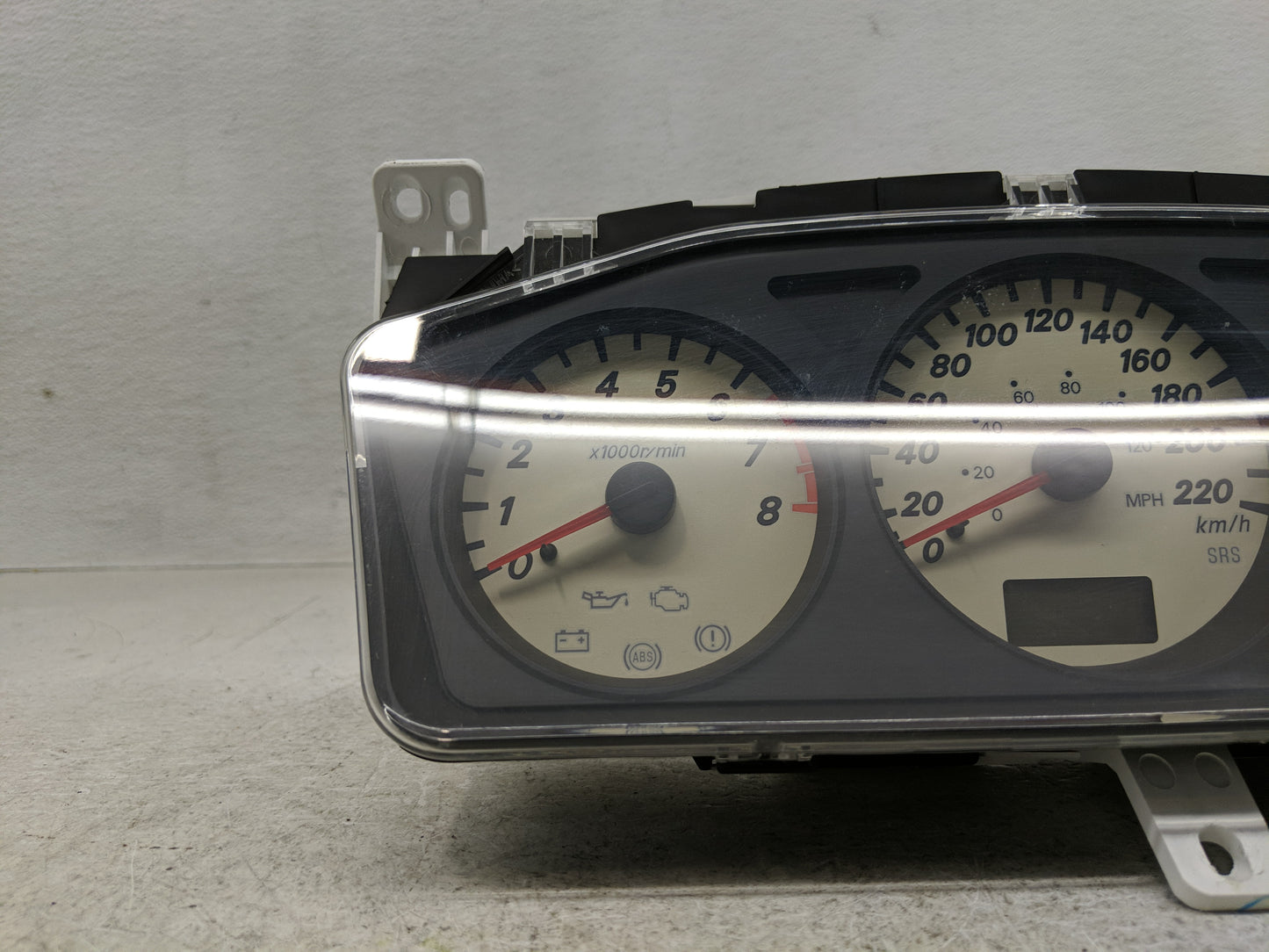 2005-2007 Mitsubishi Lancer Instrument Cluster Speedometer Gauges P/N:8100A036 Fits Fits 2005 2006 2007 OEM Used Auto Parts 