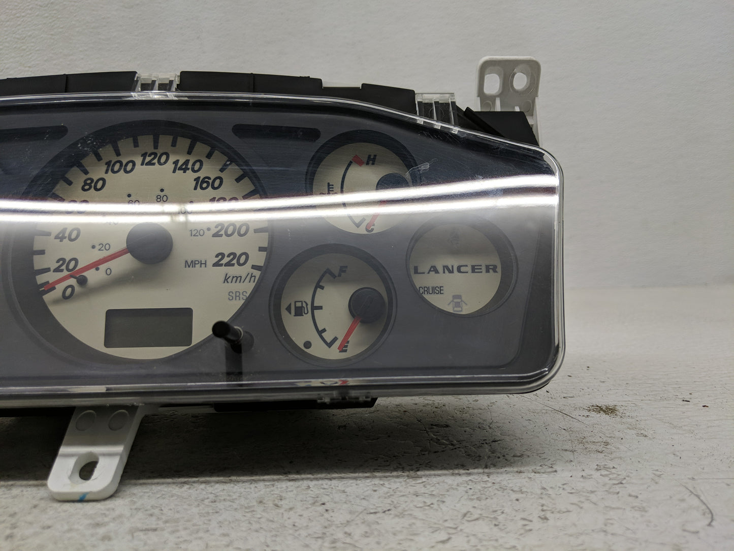 2005-2007 Mitsubishi Lancer Instrument Cluster Speedometer Gauges P/N:8100A036 Fits Fits 2005 2006 2007 OEM Used Auto Parts 
