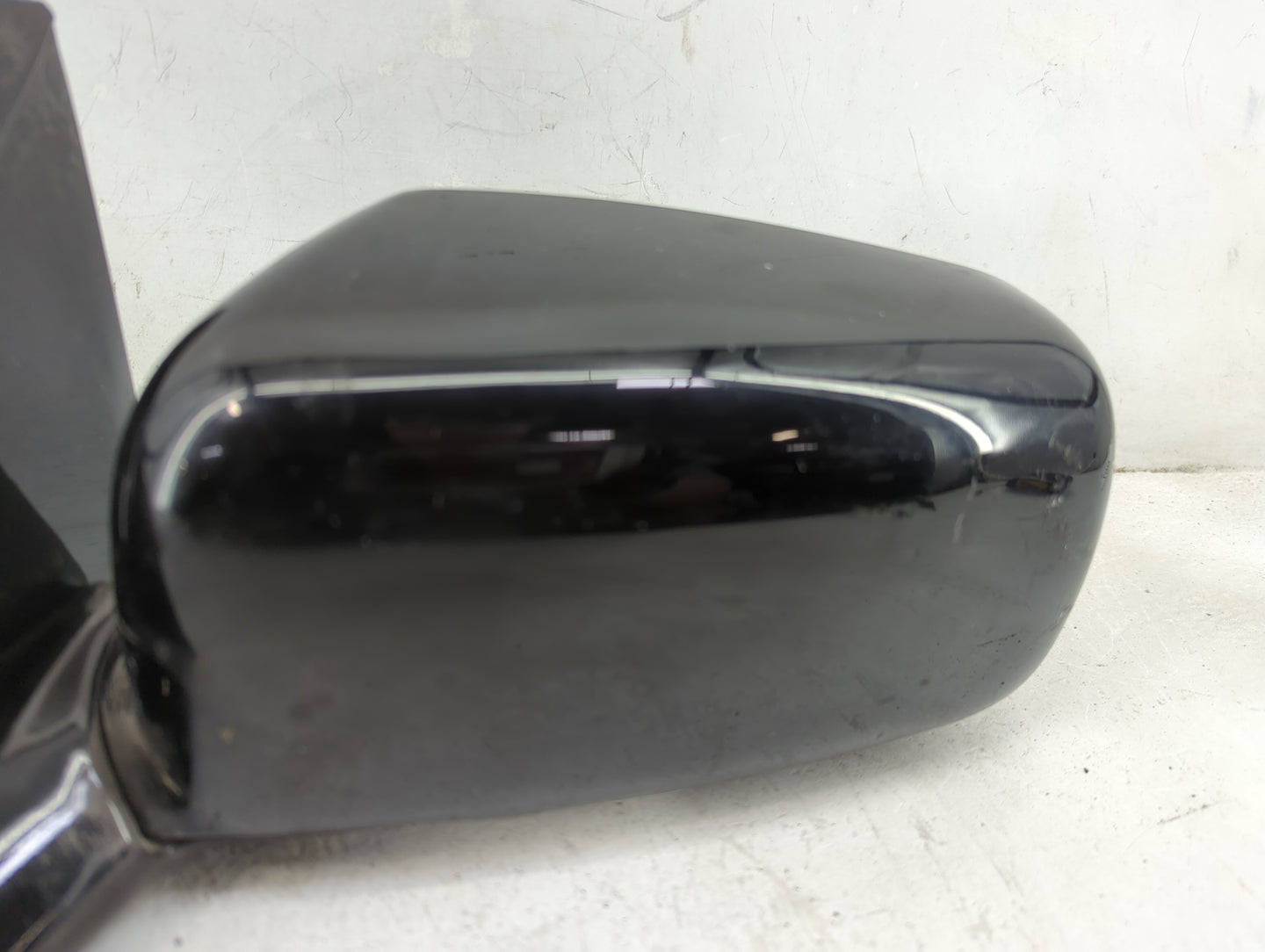 2004-2005 Mitsubishi Lancer Driver Side View Mirror - Left Door Mirror OEM Used - Oemusedautoparts1.com