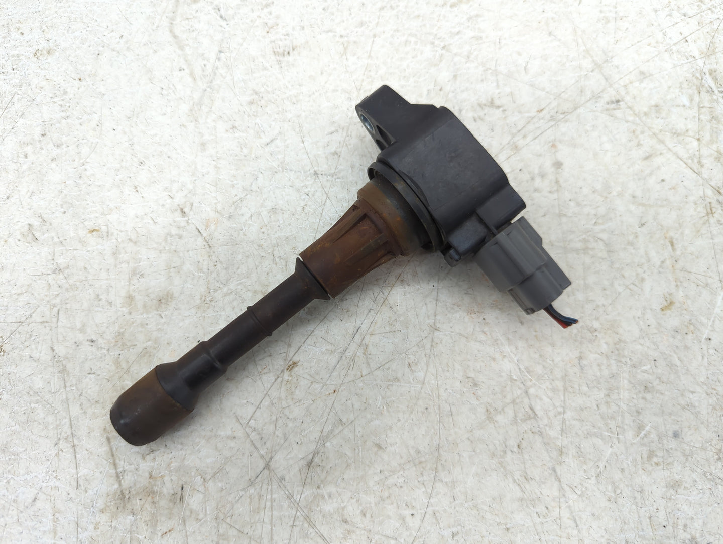 2003-2006 Nissan 350z Ignition Coil Igniter Pack - Oemusedautoparts1.com