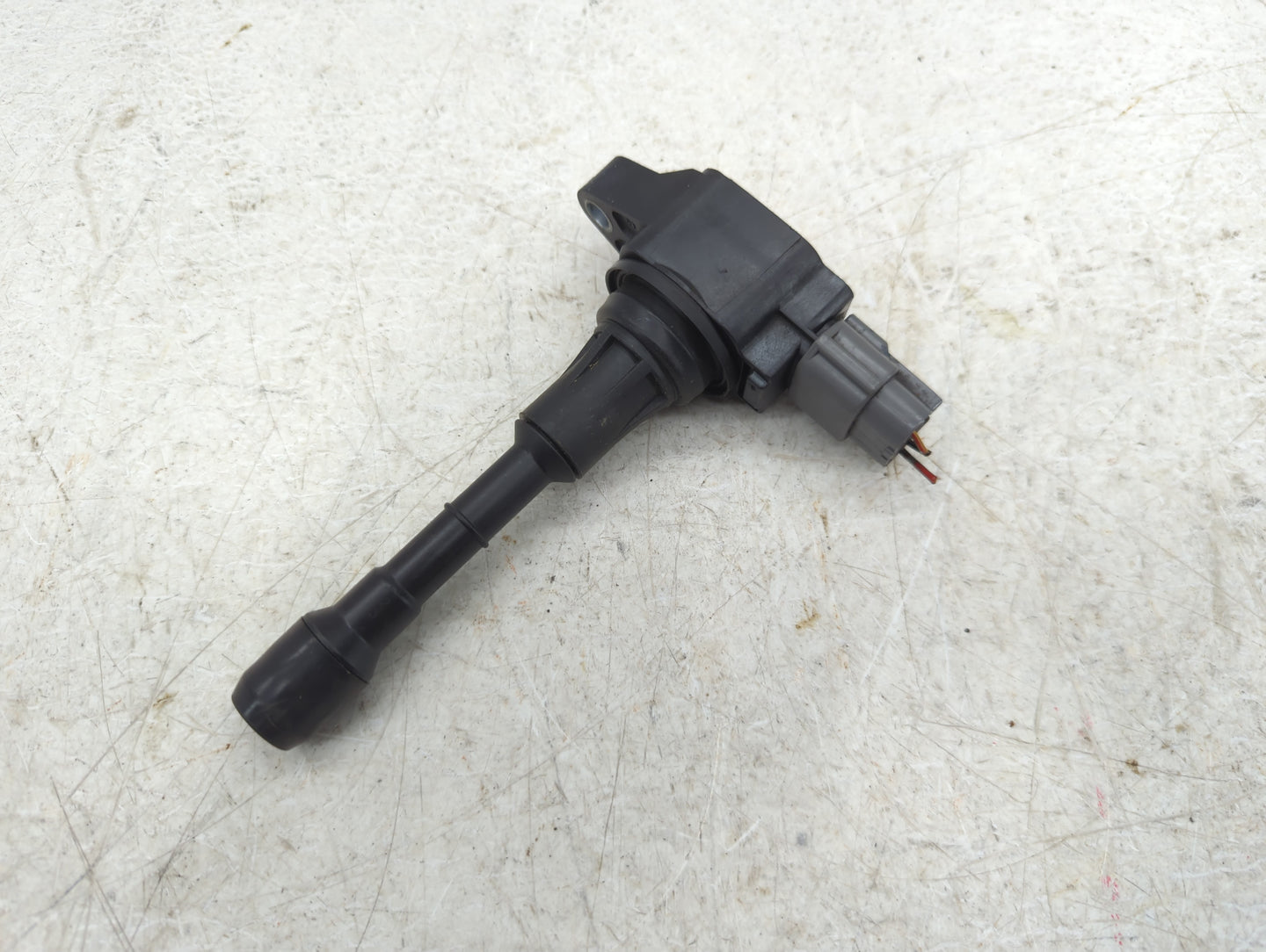 2003-2006 Nissan 350z Ignition Coil Igniter Pack - Oemusedautoparts1.com