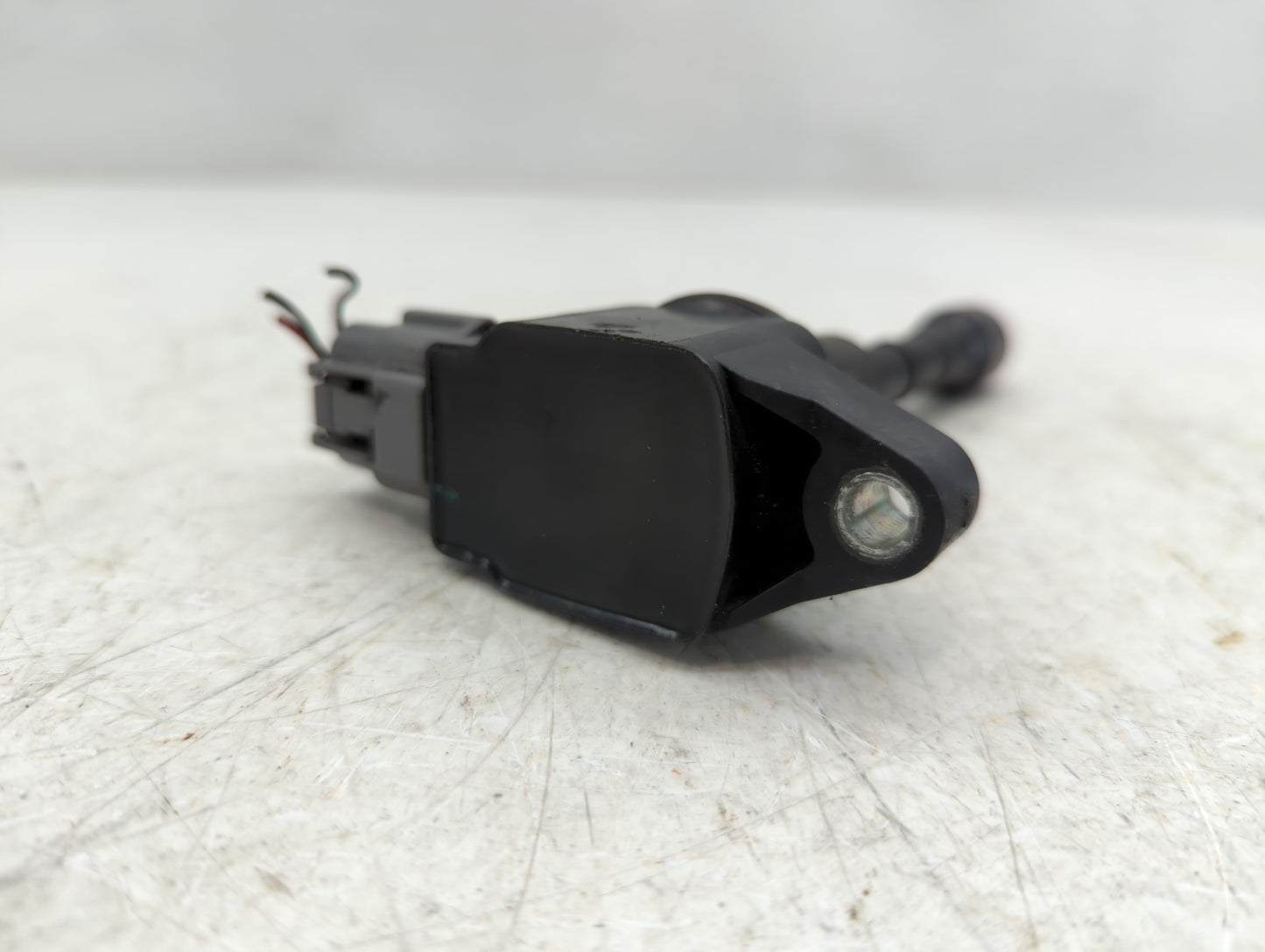 2003-2006 Nissan 350z Ignition Coil Igniter Pack - Oemusedautoparts1.com