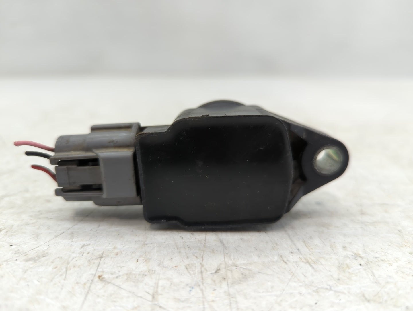 2003-2006 Nissan 350z Ignition Coil Igniter Pack - Oemusedautoparts1.com