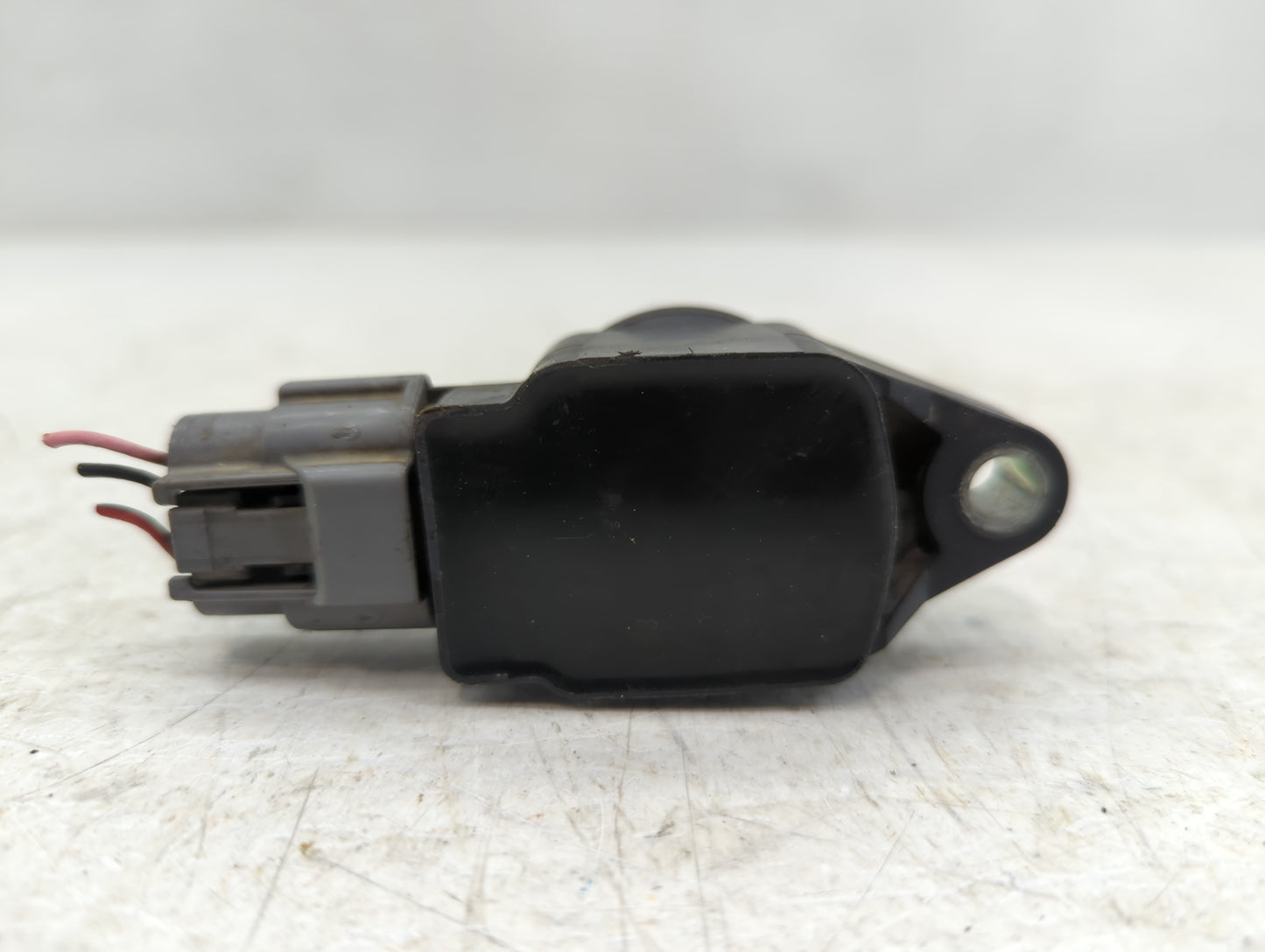 2003-2006 Nissan 350z Ignition Coil Igniter Pack - Oemusedautoparts1.com