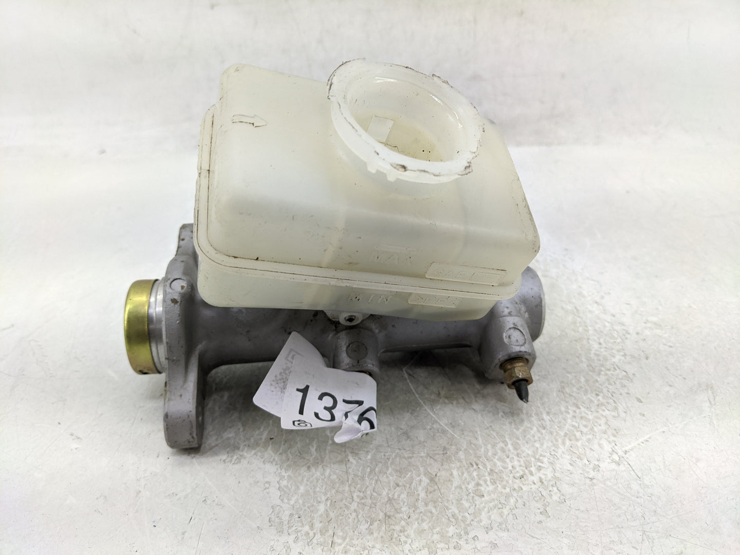 2003-2009 Nissan 350z Brake Master Cylinder - Oemusedautoparts1.com