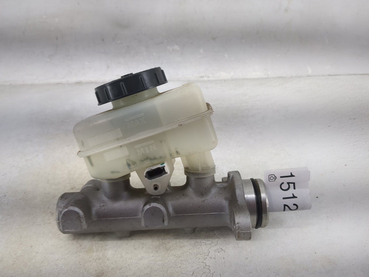 2003-2009 Nissan 350z Brake Master Cylinder - Oemusedautoparts1.com