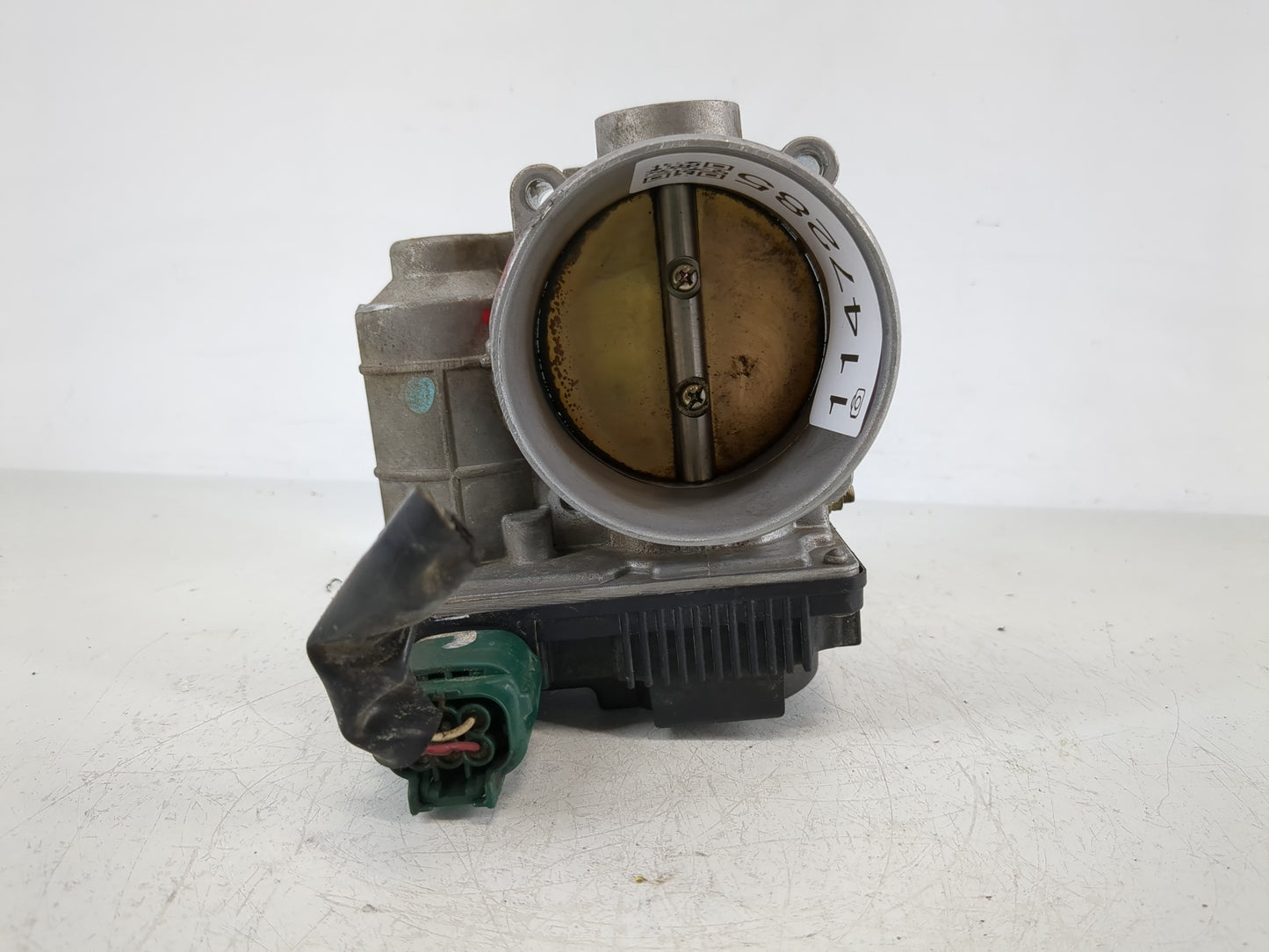 2002-2006 Nissan Altima Throttle Body P/N:RME70-04 Fits Fits 2002 2003 2004 2005 2006 OEM Used Auto Parts - Oemusedautoparts
