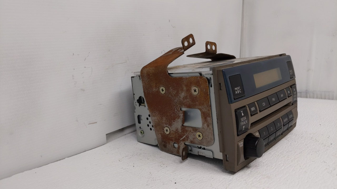 2005-2006 Nissan Altima Radio AM FM Cd Player Receiver Replacement P/N:28185 ZB10C 28185 ZB00A Fits Fits 2005 2006 OEM Used 